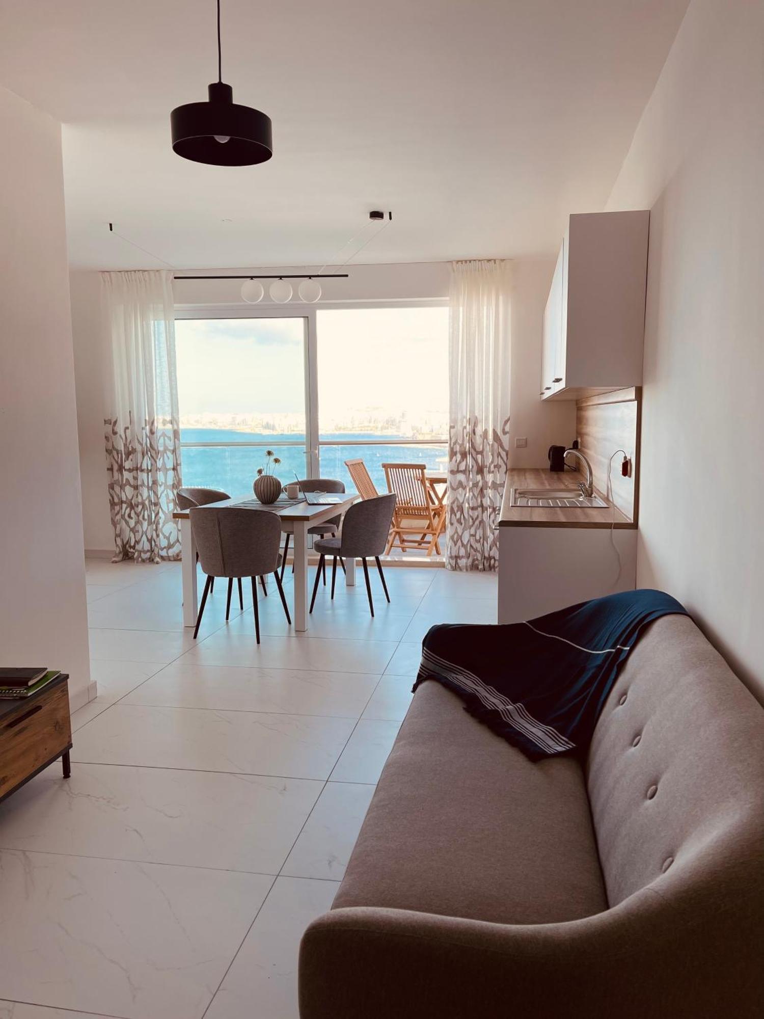 Blu Mar Sea View Apartments St. Paul's Bay Exterior photo