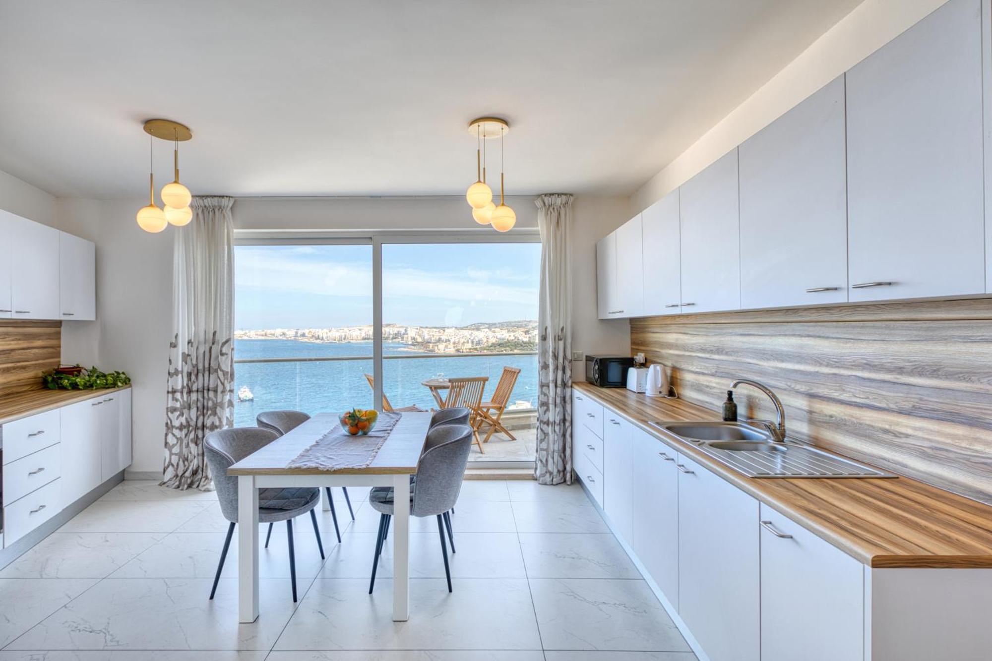 Blu Mar Sea View Apartments St. Paul's Bay Exterior photo
